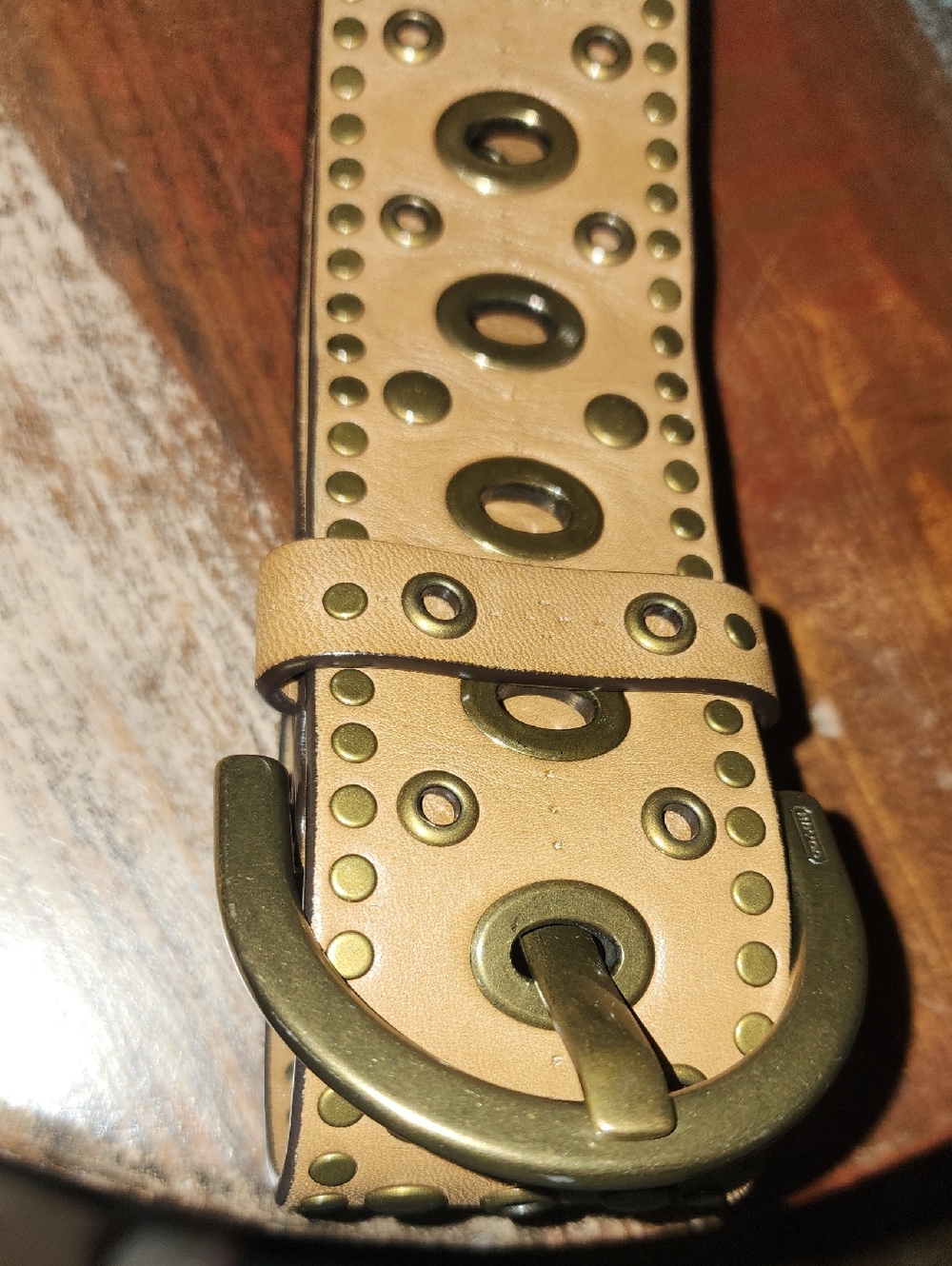 COACH Vintage Studded Tan Leather 2" Belt Antique Solid Brass Buckle Women Small - Picture 15 of 16